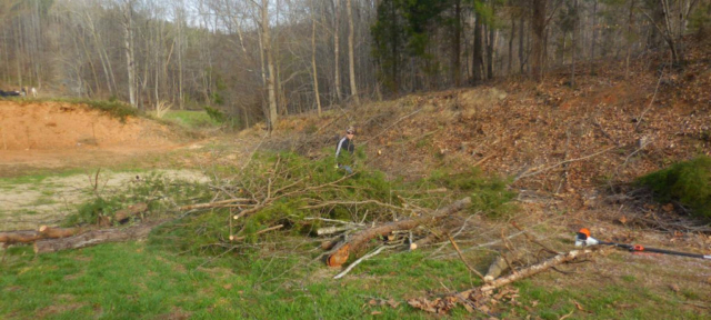 photo from 2019 Cleanup Day courtesy of Holland Shoaf